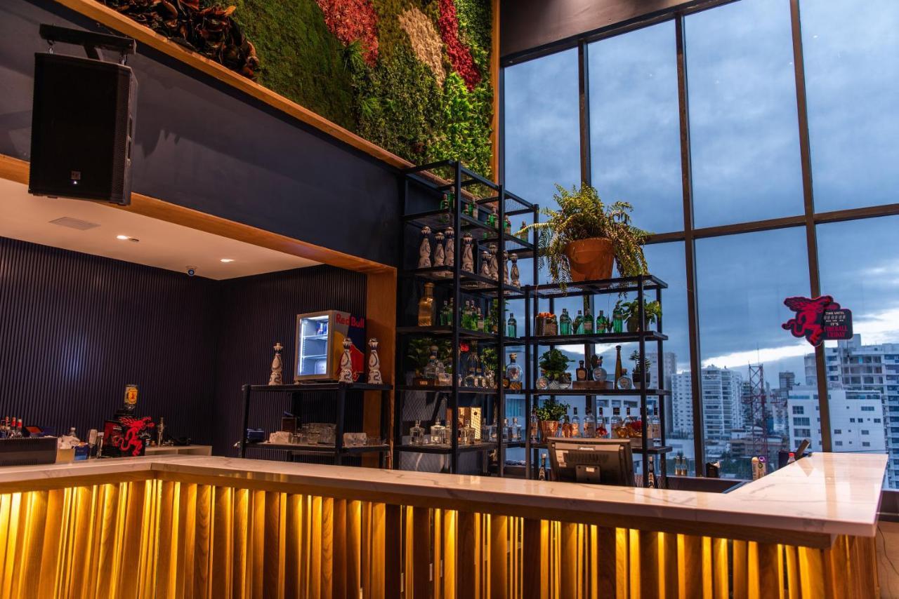 Weston Suites Hotel Санто Доминго Екстериор снимка