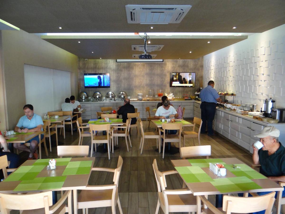 Weston Suites Hotel Санто Доминго Екстериор снимка